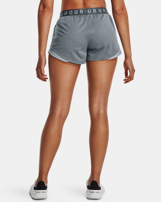 กางเกงขาสั้น UA Play Up Shorts 3.0 Twist สำหรับผู้หญิง in Gray image number 1